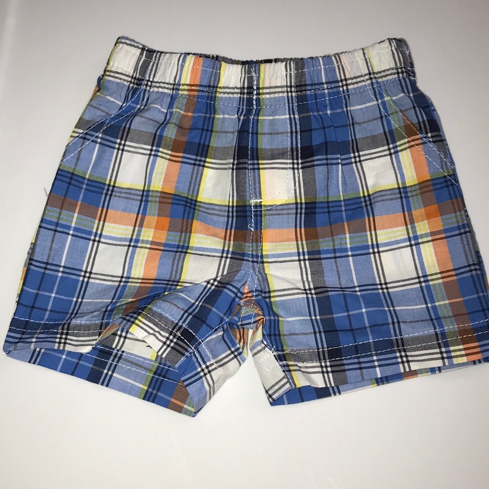 plaid shorts